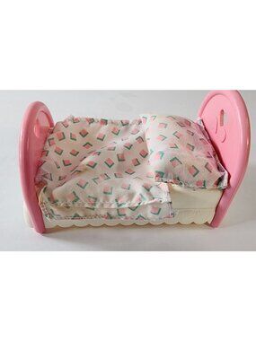 VINTAGE FISHER PRICE DREAM DOLLHOUSE PINK TWIN GIRL BED W PILLOW COMFORTER STAIN